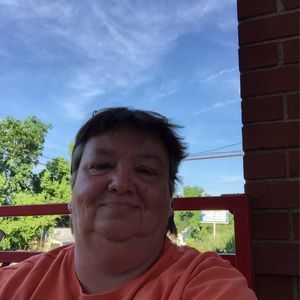 Meet your Posher, Carol